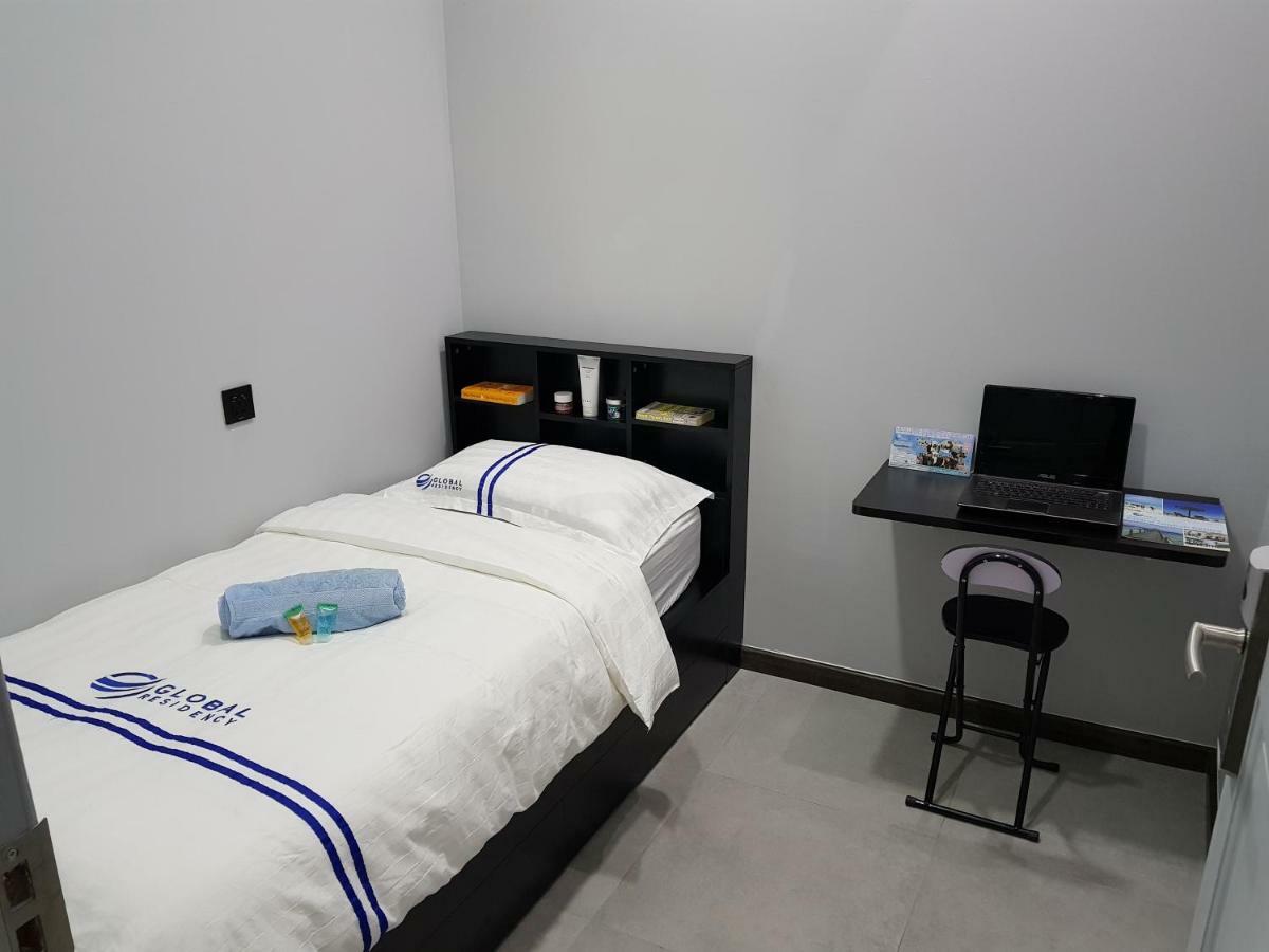 Global Residency Kota Kinabalu Exterior foto